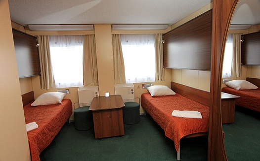 Vodohod MS Nikolay Chernyshevsky Accommodation Junior Suite B.jpg